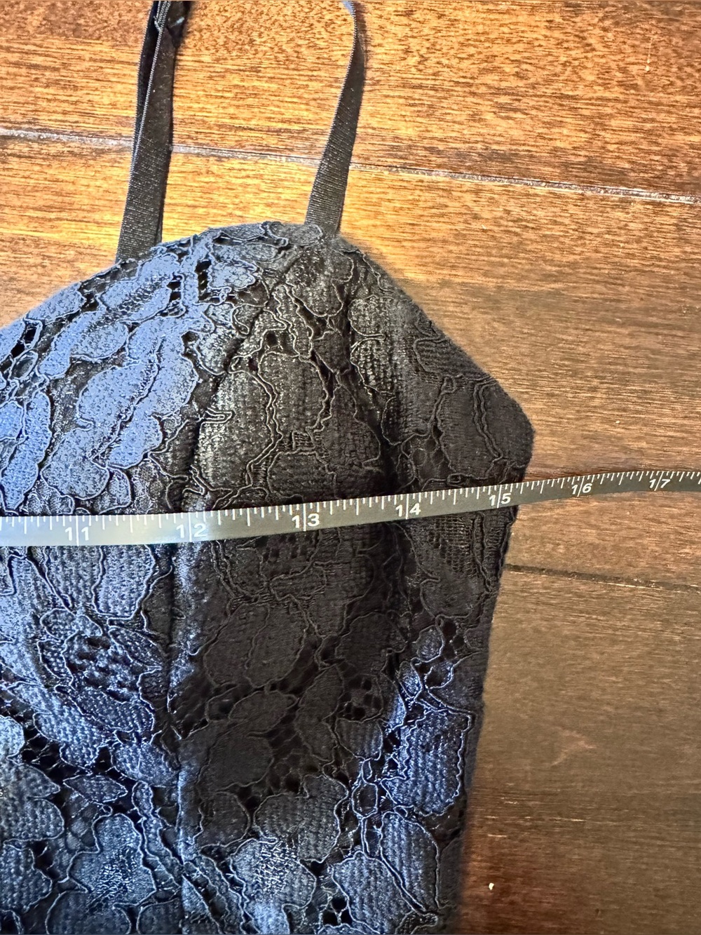 NWT Guess lace midi dress black - Picture 2 of 4